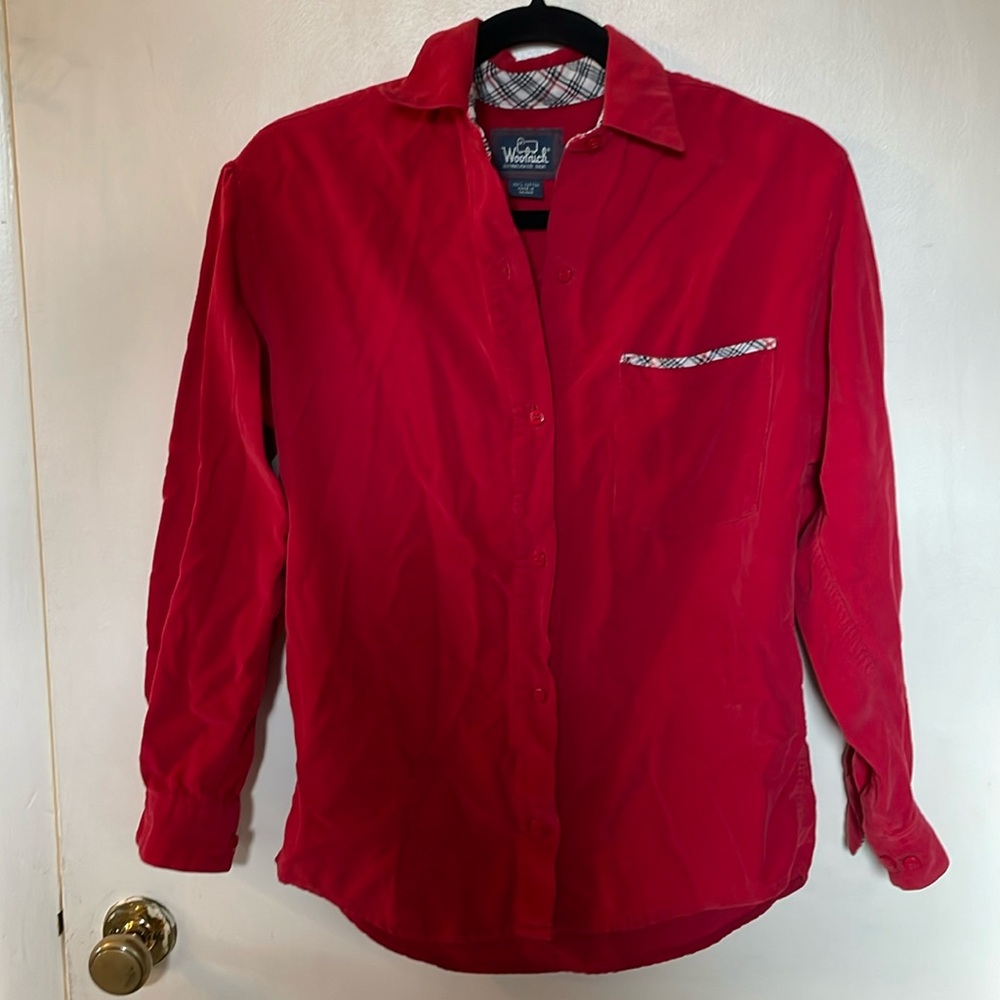 Woolrich corduroy lightweight button up. Red. Small. Vintage. Nice